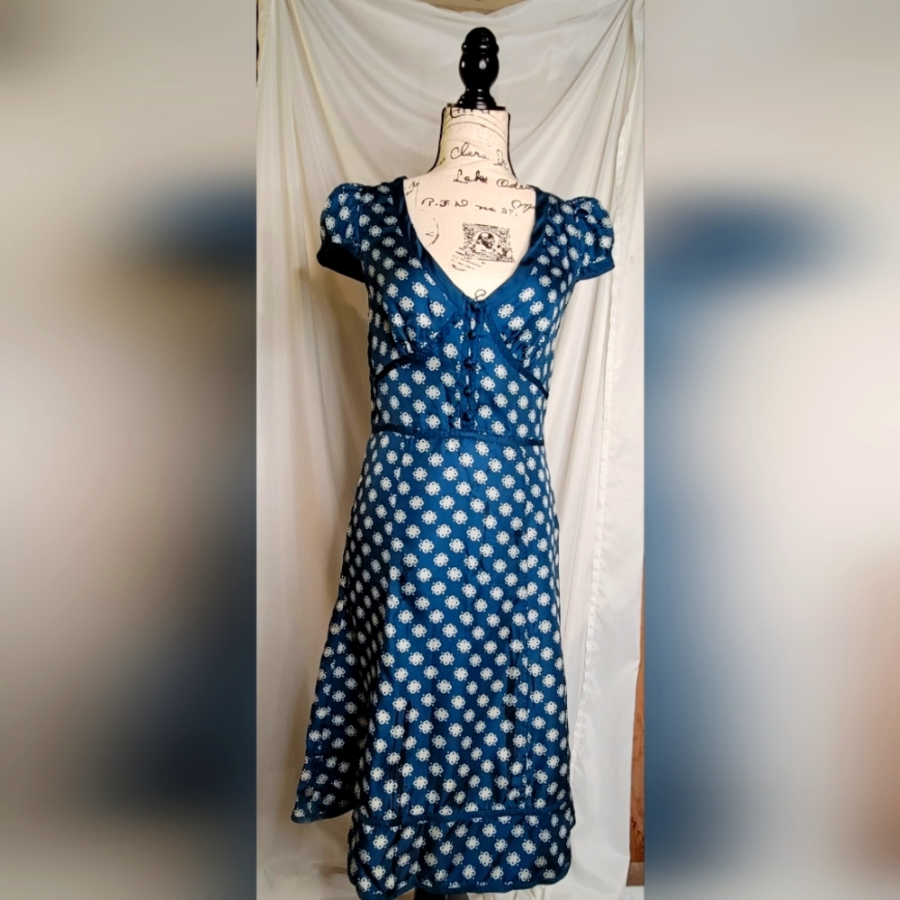 Vintage Marc Jacobs Blue and White Printed Midi Dress - Y2K